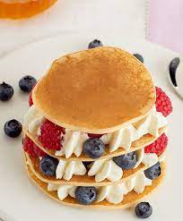 Pancakes con nata de vainilla Receta | Dr. Oetker